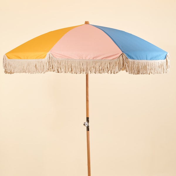 Vintage & retro design umbrella // CARNIVAL