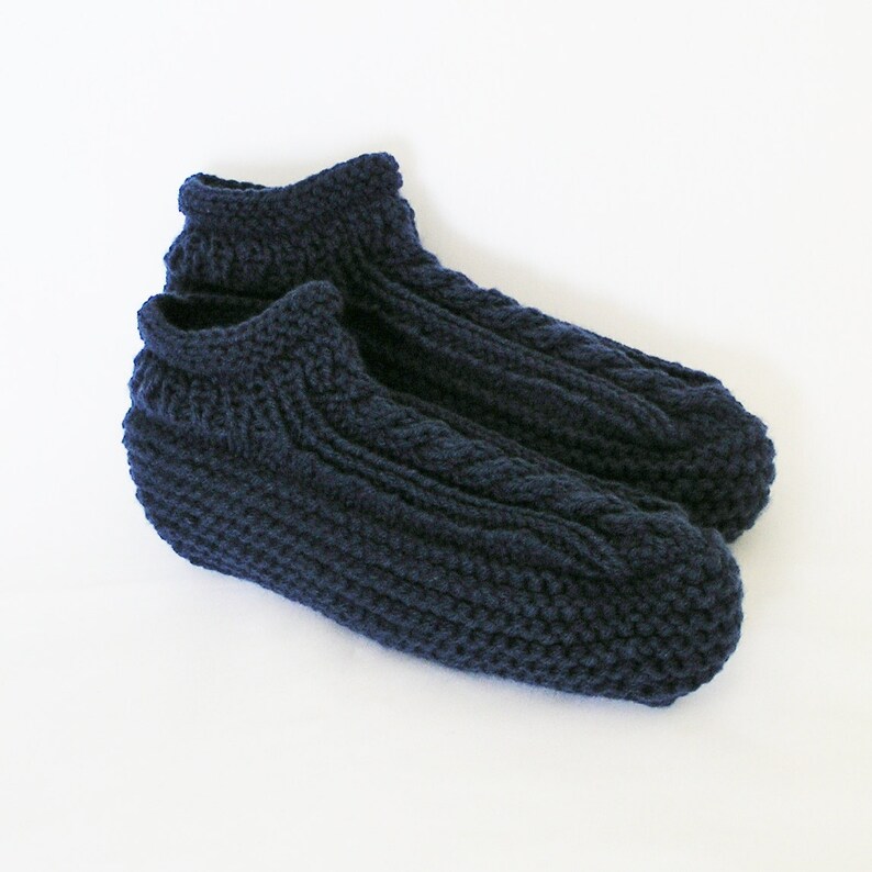 mens navy blue slippers