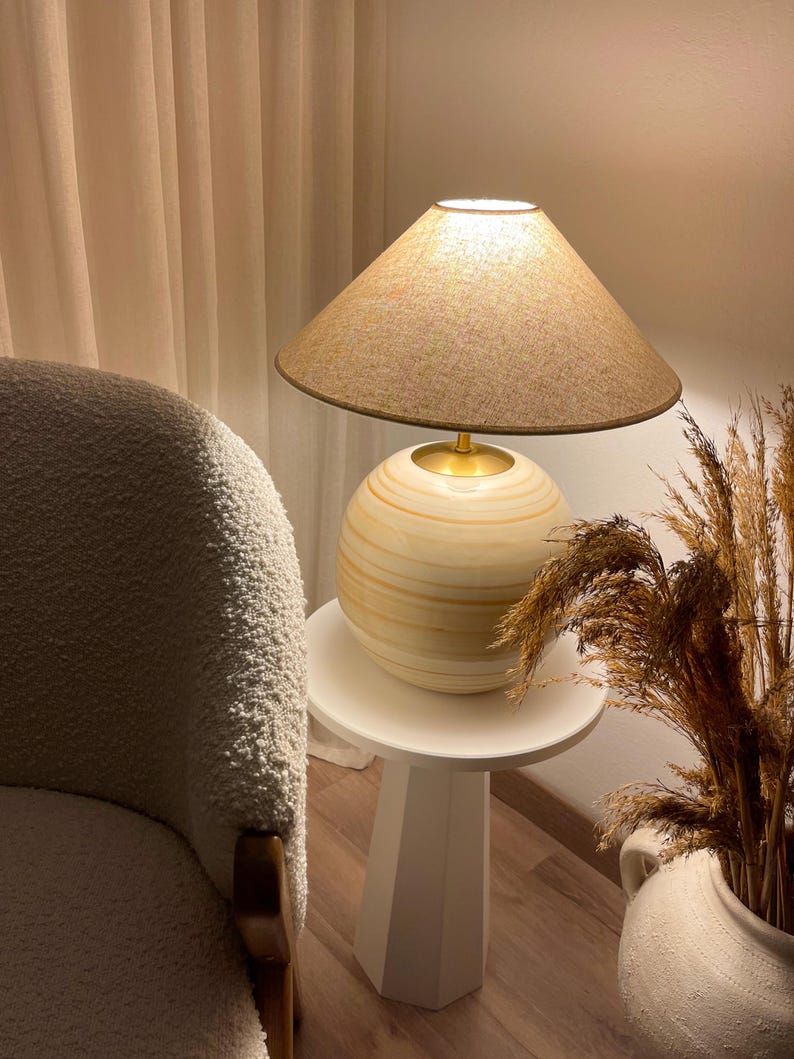nightstand lamp