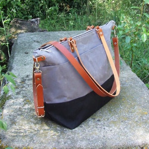 Waxed Canvas Tote with Leather Straps and Zipper, Waxed Canvas Bag, weekender Bag