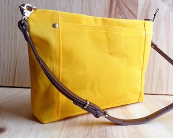 Small Waxed Canvas Crossbody Purse, Leather Strap, Zipper Bag