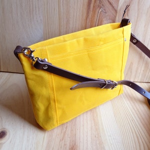 Small Waxed Canvas Crossbody Purse, Leather Strap, Zipper Bag image 4