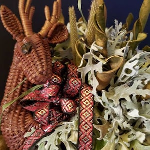 REINDEER basket CENTERPIECE dried flowers decoration