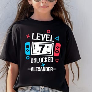 Custom Birthday Shirt, Level 7 Unlocked Shirt, Boy Gamer T-Shirt, Kids Birthday Party,Level Up Birthday,7 Birthday T-Shirt,Level Up 8 Shirt