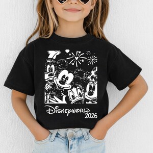 Retro Disneyworld 2026 Shirt, Retro Walt Disney Shirt, Disneyworld Matching Shirt, Disney Vacation Matching Shirt, Mickey And Friends Shirt. imagem 3