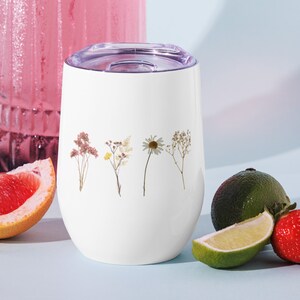 Lovely Floral Tumbler to Enjoy Your Favorite Drink - Bring Some Joy to Your Sips!