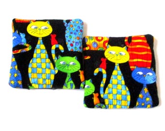 Two CATNIP FILLED Cat TOYS  3.25 x 3.25 Inches Funky Cats and Little Mice