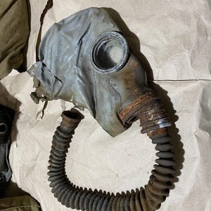 M17 gas mask - Etsy 日本