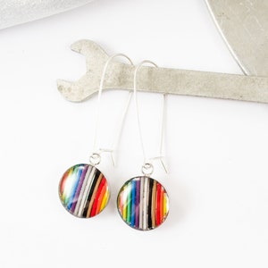 Rainbow Ribbon Cable Långa Dingelörhängen, Sterlingsilverörhängen, Rainbow Pride Elingenjörsörhängen, Vetenskapsgåva