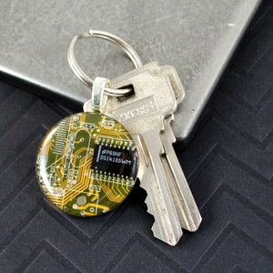 Circuit Board Keychain Yellow, Computer Keyring, Fathers Day Gift for Dad, Mens Geeky Gift, Wearable Technology, Techie Computer, Geekery
