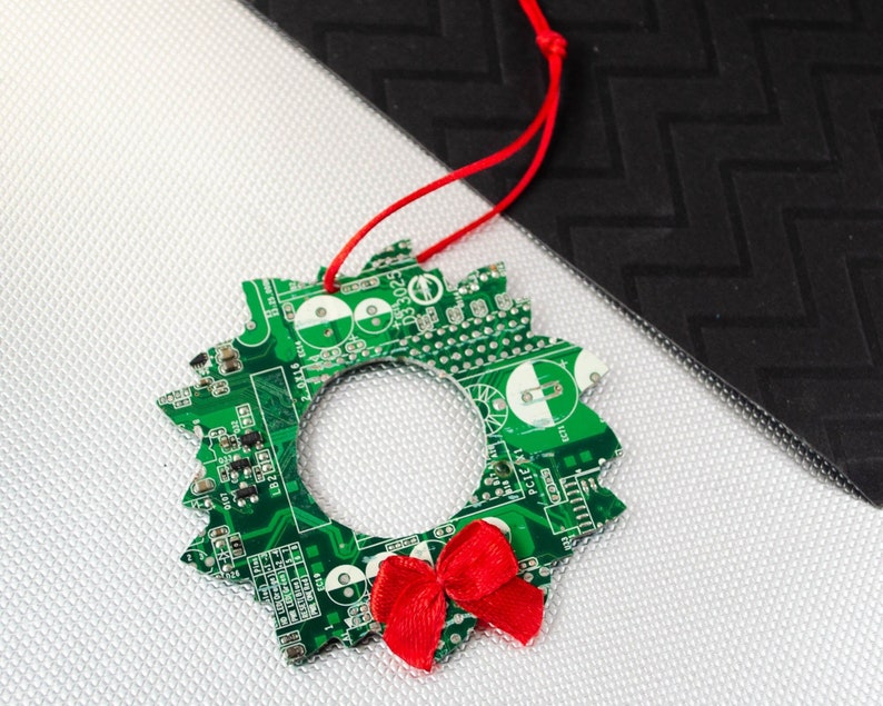 Circuit Board Wreath Ornament, Geeky Christmas Ornament, Holiday Geek Decor, Computer Programmer Gift, Computer Science Ornament image 2