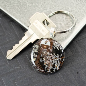 Circuit Board Keychain, Computer Engineer Gift, Fathers Day Gift, Wearable Technology, Information Tech, Black Key Fob, Geek Gift for Him