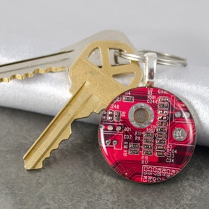Circuit Board Keychain Red, Electrical Engineer Gift, Circuit Board Jewelry, Computer Key Fob, Geeky Gift, Technology Gift, Technophile Gift