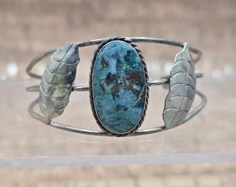 Bracciale rigido vintage Navajo in argento sterling con turchese - Navajo Old Pawn Jewelry