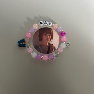 Max Caulfield, Life Is Strange inspired handmade charm pearl beaded bracelet