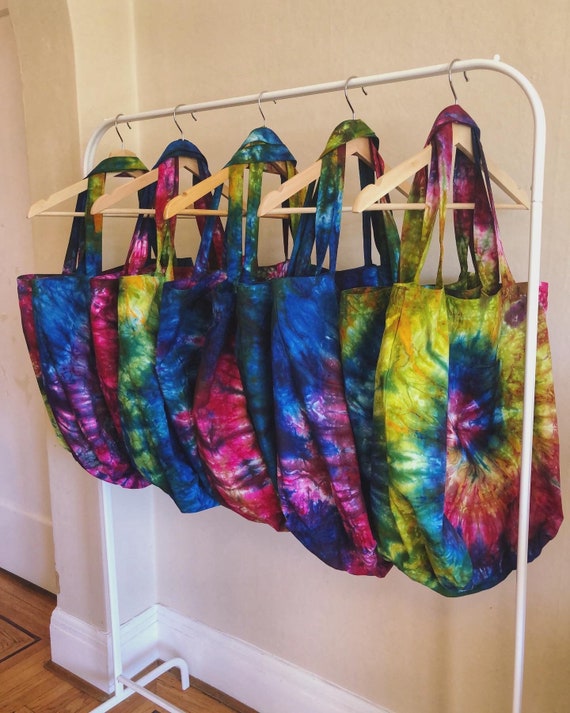 How to Set Tie Dye So It Won't Fade - Sarah Maker