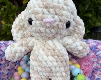 Conejo de peluche de ganchillo hecho a medida, lindo juguete de conejo, juguete de conejo para niños, decoración de conejo neutral, conejito, conejito de peluche, conejito de Pascua