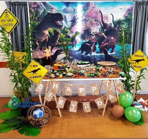 Dinosaur Party – Funtastic Idea