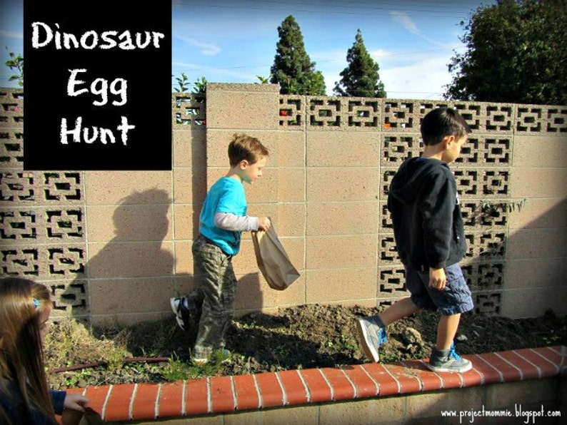 PDF: Dinosaur Egg Hunt Bag Labels Digital File DIY Printable Fits Standard Paper Lunch Bag Easter image 3