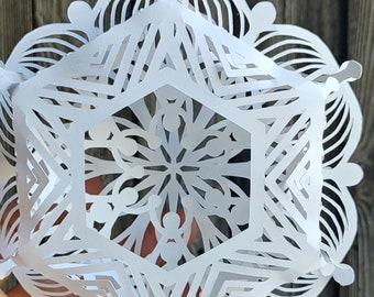 Chevron y Swirl intrincado copo de nieve de papel 3D en capas para todo el año