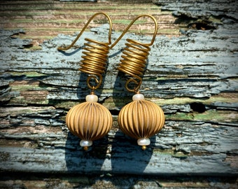 Freshwater pearl earrings with vintage corrugated brass beads and dead stock spring coil ear wires, mod geo boho