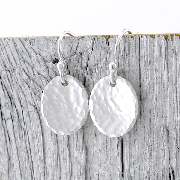 Tiny Hammered Silver Oval Earrings Sterling Silver Earrings Dangle Everyday Earrings Lightweight Dainty Drop Earrings Gift - Unique Petites