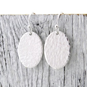 Hammered Silver Oval Earrings Sterling Silver Earrings Dangle Everyday Earrings Lightweight Dainty Drop Earrings Minimalist - Unique Petites