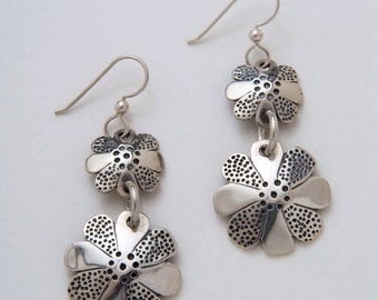 Flower Earrings made from Vintage US Silver Dime and Quarter Coins