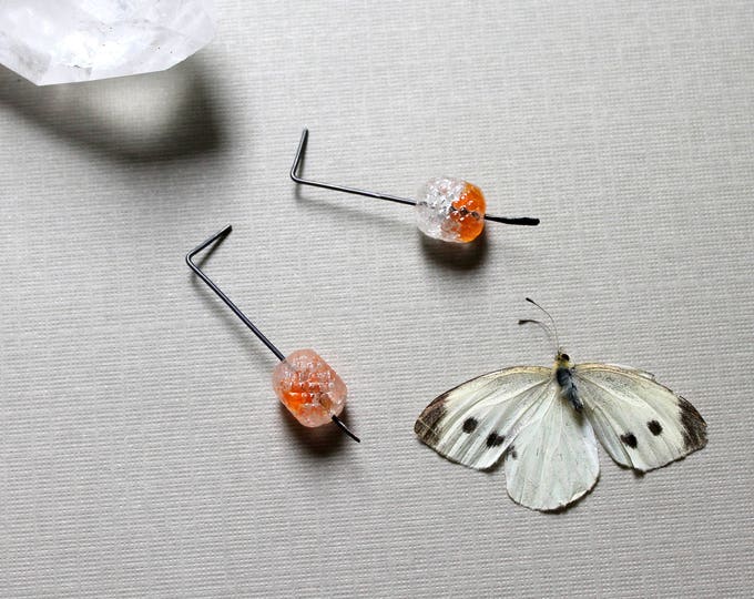 Ice Spirit // vintage orange crackle glass earrings