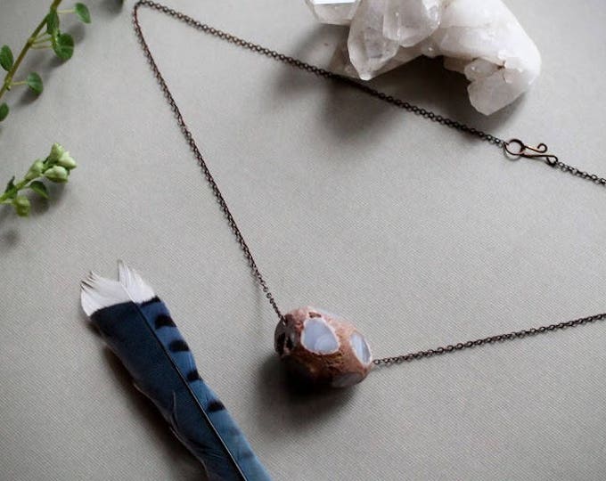 Boulder // large  agate necklace