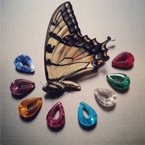 Ice Queen // silver crystal teardrop earrings so pretty image 5