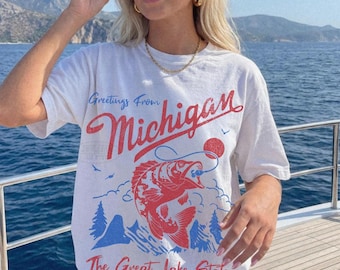 Michigan Shirt UNSX Comfort Colors® Vintage Great Lake State Trendy Fish Tee Lake Vacation Lake Girls Trip Granola Girl Michigan Lake Tee