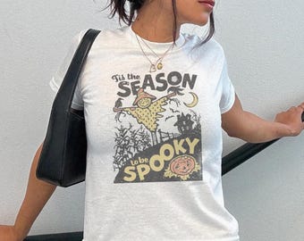 Spooky Season 90s Baby Tee Summerween Top Vintage Halloween in Summer Ween Shirt Women Grunge Crop Top Horror Pumpkin Patch Hot Ghoul Summer