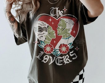 Vintage Monster Lovers Tattoo Shirt UNSX Comfort Colors® 90s Cult Classic Horror Couple Monster Bride Universal Vac Monster Lovers Tee