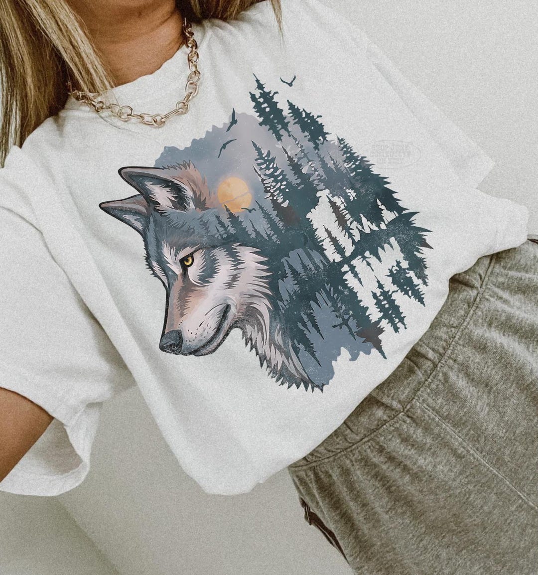 Retro Wolf Shirt 90s Cabin Crewneck Nostalgia Cozy Rustic Wolves ...