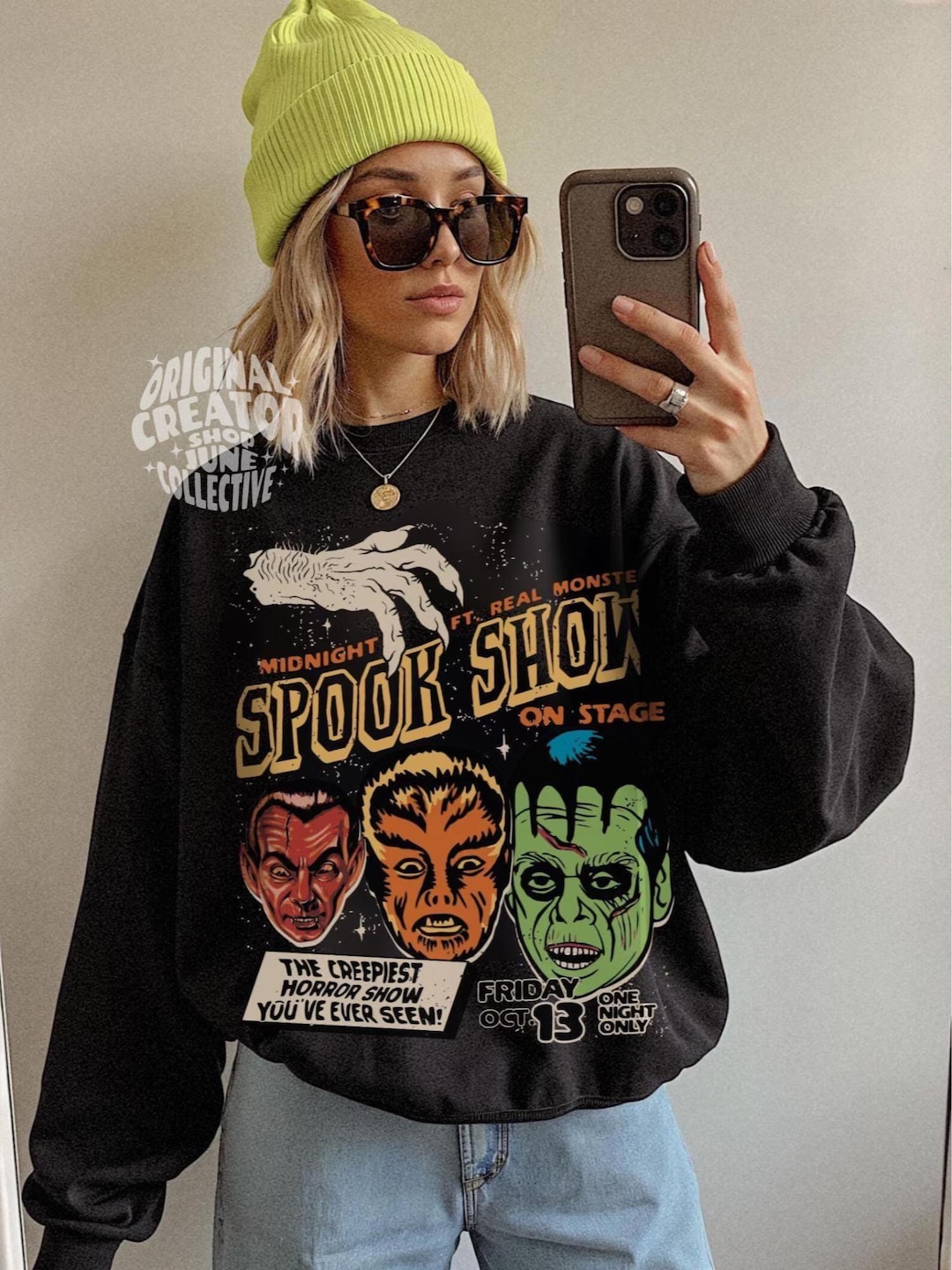 90's vintage Monster sweatshirt スウェット Spook Show Sweatshirt UNISEX 90s Grunge Vintage Halloween