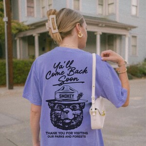 Smokey Bear "Protect Our Forests" Graphic T-Shirt - Heather Green