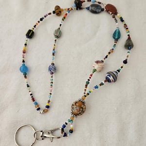 Lanyard 74cm Sicherer Mix Bead ID Badge Halter Halskette - auch für Brille, Handy, Schlüssel - Regenbogen oder Ihre Farben