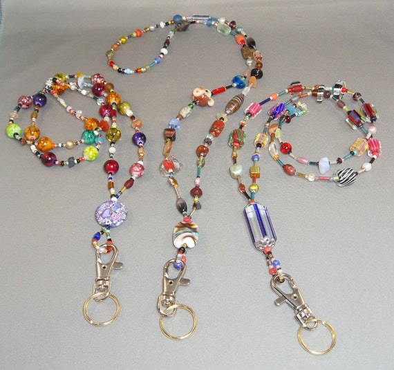 phone necklace holder