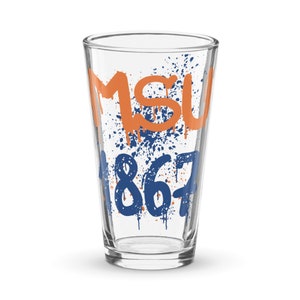 モーガン州立大学 壁一面のパイントグラス