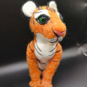 Needle felted wool tiger sculpture. Felt big cat decoration ornament
