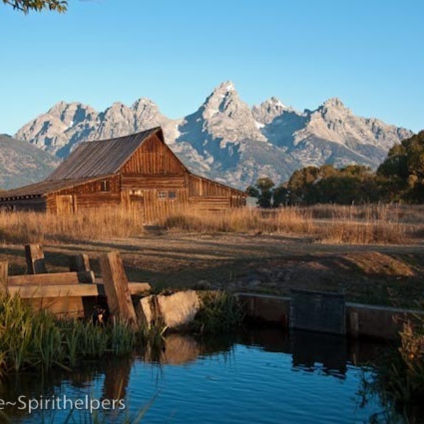 Barn at Sunrise, Grand Tetons Barn photograph, Wyoming Landscape Old Barn, Old Famous Building, Photograph or Greeting card