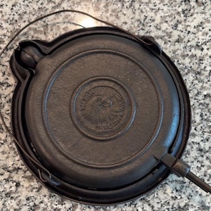 Wapak Indian Head Waffle Iron Low Bailed Base Fully Restored
