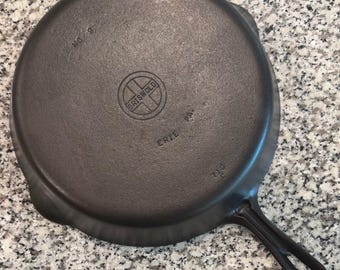 Griswold #9 Small Block Logo Cast Iron Skillet 710 EPU Fully Restored