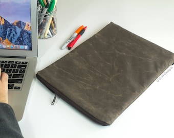 Waxed Canvas - The New 13" or 15" MacBook Pro, 13" or 15" MBP Older Model/13" or 15" MBP Retina Display, 13"/15" Dell XPS Sleeve Case