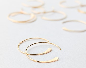 Queens metal deals jewelry