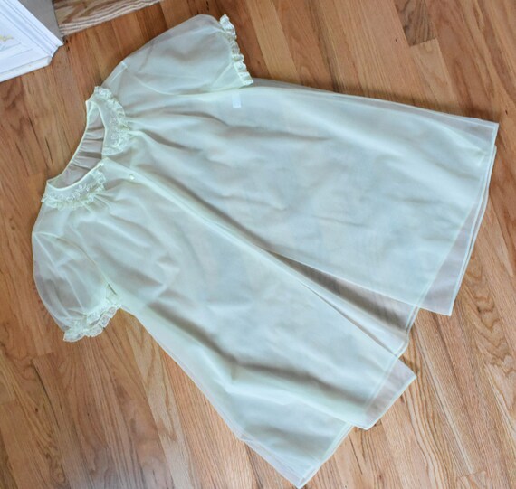 PALE Lime 1950's 60's Vintage Very Light Green Sh… - image 7