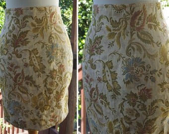 OLIVE Brocade 1980&#39;s 90&#39;s Vintage Cream + Light Green Thick Textured Floral High Waist Pencil Skirt // size XS Small // 25&quot; Waist