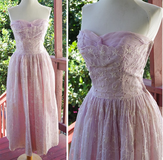 LILAC 1940's 50's Vintage Classic Pale Purple Eyel