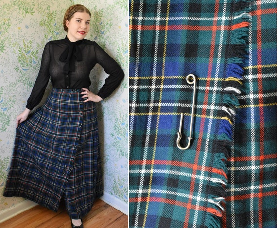 HIGHLANDS 1960's 70's Vintage Pleated Dark Blue +
